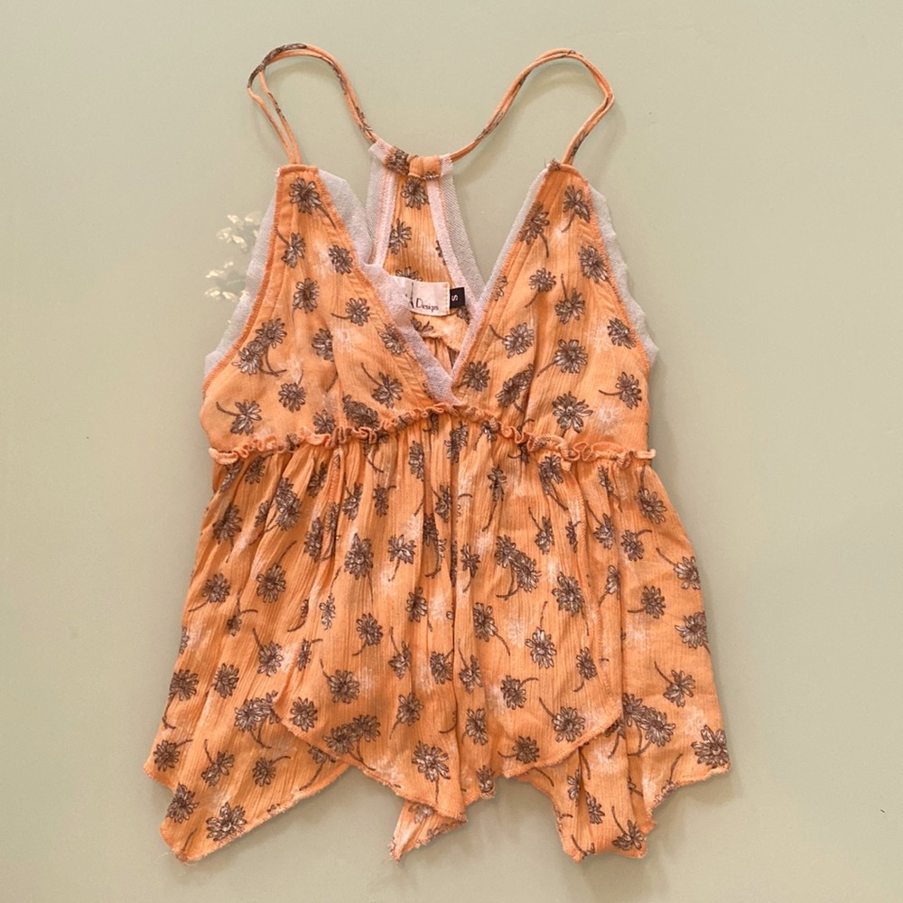 Eiffel Designs Clothing